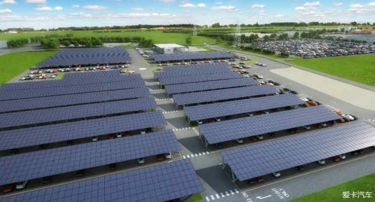 英國(guó)最大規(guī)模 賓利打造太陽(yáng)能發(fā)電停車(chē)場(chǎng)與云計(jì)算裝備技術(shù)服務(wù)